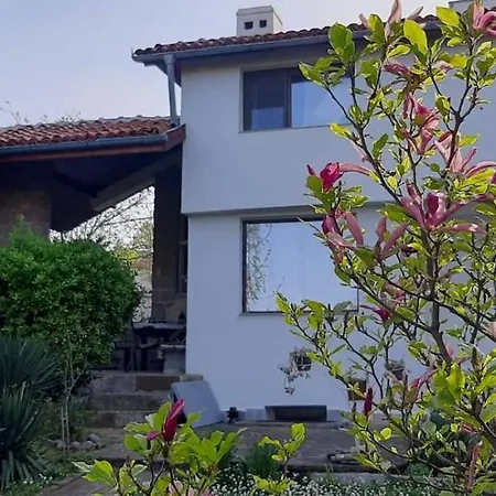 Holiday home Генералската Къща *